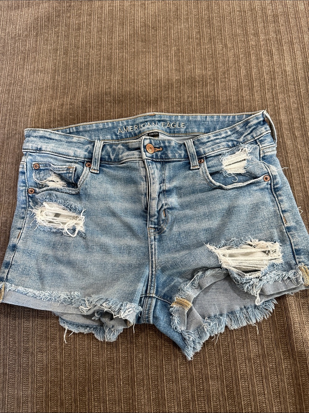 American Eagle Outfitters hi rise shortie